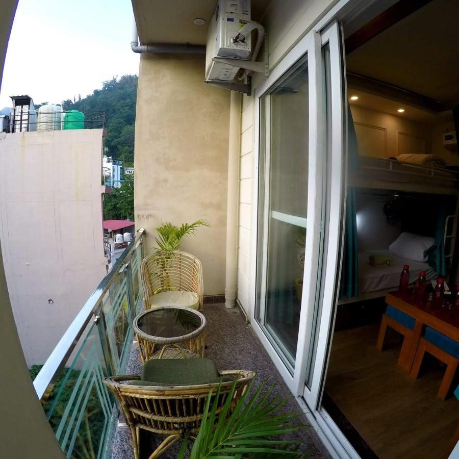 Hotel The Moksham Rishikesh Exterior photo